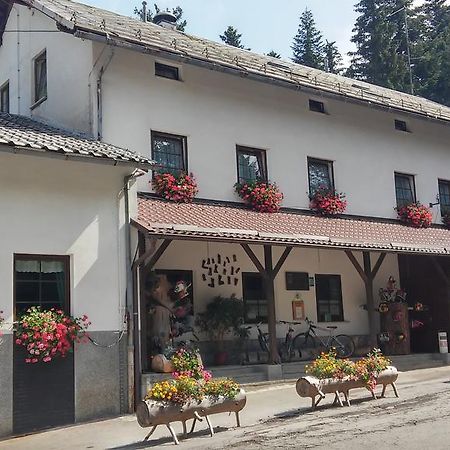 Hôtel Gostisce Masun Extérieur photo