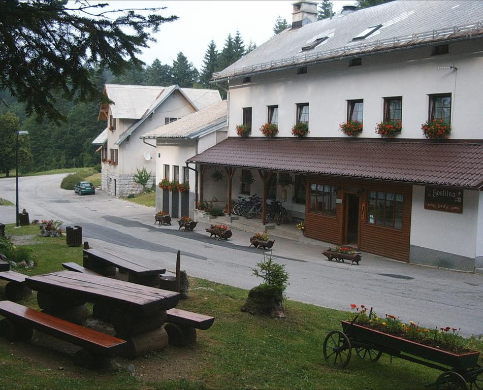 Hôtel Gostisce Masun Extérieur photo