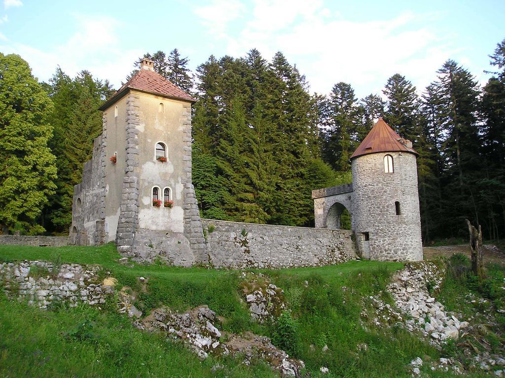 Hôtel Gostisce Masun Extérieur photo