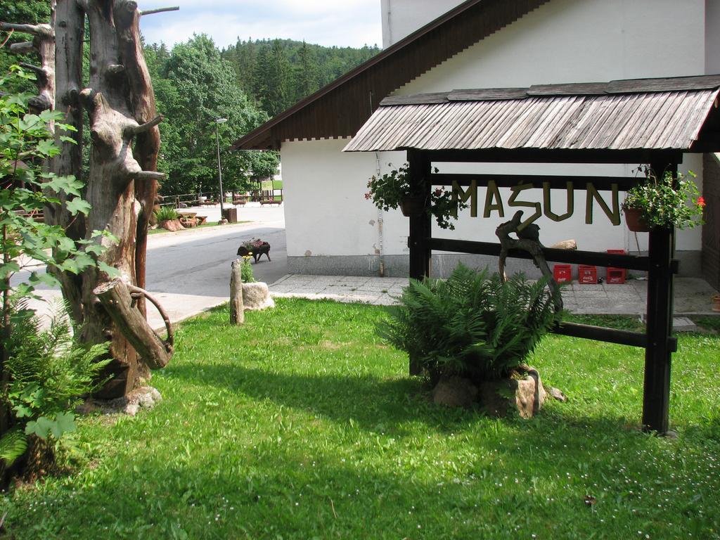 Hôtel Gostisce Masun Extérieur photo